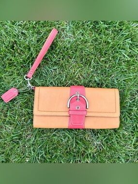 Coach Vintage SoHo Vachetta Leather Clutch
